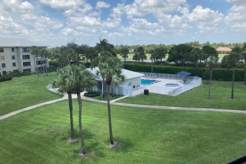 Condominio en alquiler en West Palm Beach, Florida, 2 dormitorios, 128.67 m2 № 1061162 - foto 1