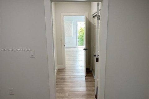 Appartement à louer à Miami Beach, Floride: 1 chambre № 1976874 - photo 8