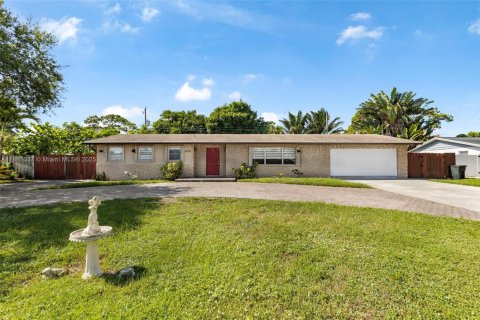 Casa en alquiler en Haverhill, Florida, 3 dormitorios, 263.29 m2 № 1933690 - foto 24