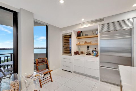 Copropriété à louer à Riviera Beach, Floride: 2 chambres, 132.29 m2 № 2184996 - photo 9
