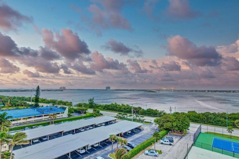 Copropriété à louer à Riviera Beach, Floride: 2 chambres, 132.29 m2 № 2184996 - photo 28
