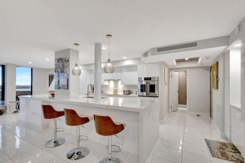 Copropriété à louer à Riviera Beach, Floride: 2 chambres, 132.29 m2 № 2184996 - photo 14