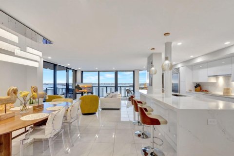 Copropriété à louer à Riviera Beach, Floride: 2 chambres, 132.29 m2 № 2184996 - photo 5