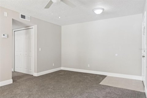 Condo in Orlando, Florida, 1 bedroom № 2239188 - photo 5