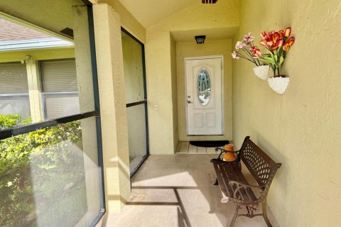 Villa ou maison à vendre à Boca Raton, Floride: 3 chambres, 157.66 m2 № 2186927 - photo 3