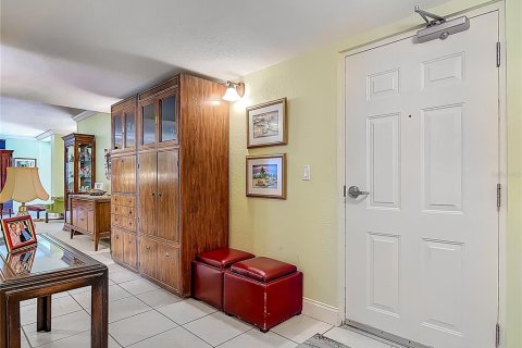 Condominio en venta en Daytona Beach, Florida, 3 dormitorios, 216 m2 № 1717324 - foto 2