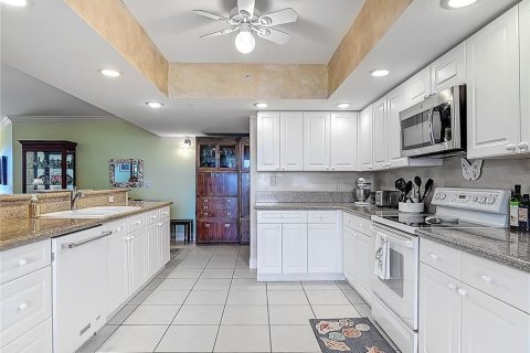 Condominio en venta en Daytona Beach, Florida, 3 dormitorios, 216 m2 № 1717324 - foto 6