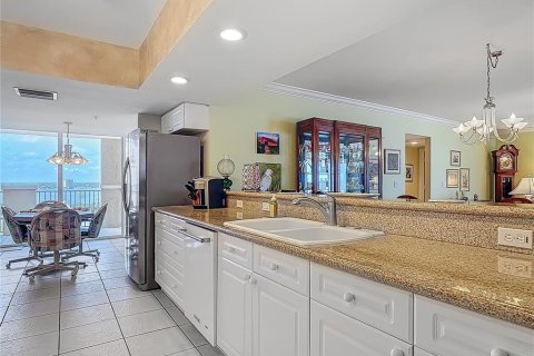 Condominio en venta en Daytona Beach, Florida, 3 dormitorios, 216 m2 № 1717324 - foto 3