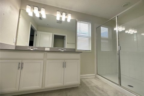 House in Winter Garden, Florida 4 bedrooms, 173.45 sq.m. № 1803754 - photo 16