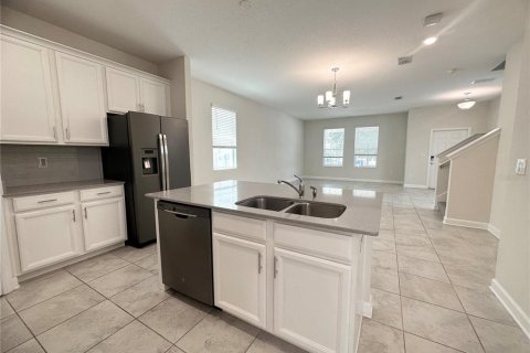 House in Winter Garden, Florida 4 bedrooms, 173.45 sq.m. № 1803754 - photo 7
