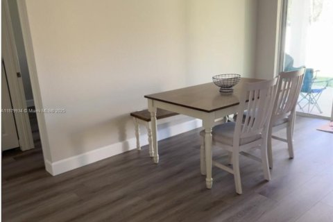 House in Ocala, Florida 3 bedrooms № 1921864 - photo 9