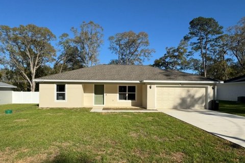 House in Ocala, Florida 3 bedrooms № 1921864 - photo 1