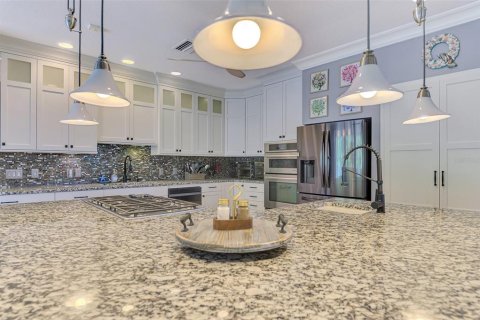 Villa ou maison à louer à Sarasota, Floride: 3 chambres, 253.34 m2 № 2431130 - photo 11