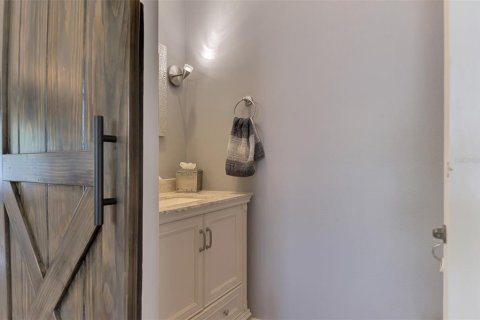 Villa ou maison à louer à Sarasota, Floride: 3 chambres, 253.34 m2 № 2431130 - photo 15
