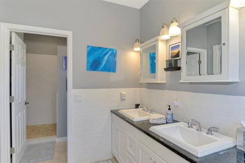 Villa ou maison à louer à Sarasota, Floride: 3 chambres, 253.34 m2 № 2431130 - photo 30