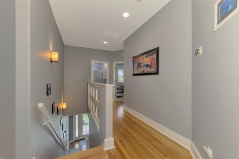 Villa ou maison à louer à Sarasota, Floride: 3 chambres, 253.34 m2 № 2431130 - photo 23