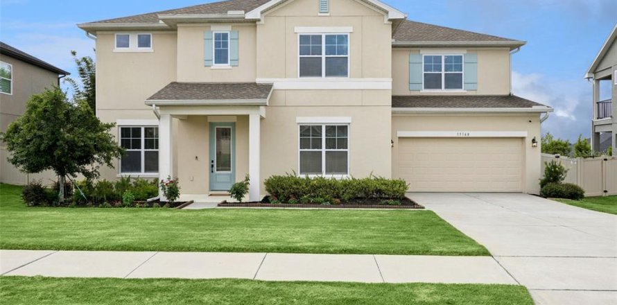Villa ou maison à Clermont, Floride 5 chambres, 319.12 m2 № 2147763
