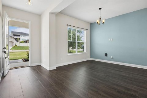 Villa ou maison à vendre à Clermont, Floride: 5 chambres, 319.12 m2 № 2147763 - photo 5