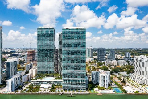 Apartment in Miami, Florida 3 bedrooms, 141.77 sq.m. № 2074931 - photo 30