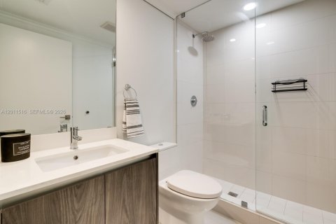 Apartment in Miami, Florida 3 bedrooms, 141.77 sq.m. № 2074931 - photo 22