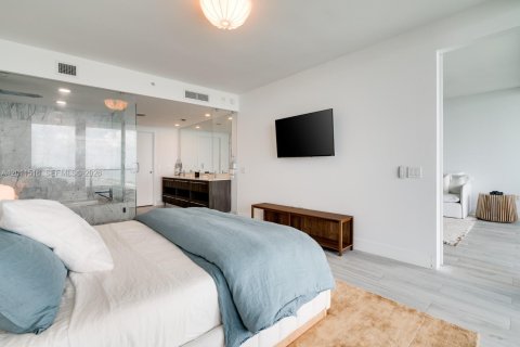 Apartment in Miami, Florida 3 bedrooms, 141.77 sq.m. № 2074931 - photo 15