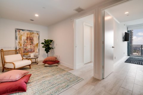 Apartment in Miami, Florida 3 bedrooms, 141.77 sq.m. № 2074931 - photo 20