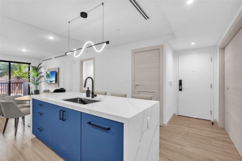 Copropriété à louer à Coral Gables, Floride: 2 chambres № 2152873 - photo 8