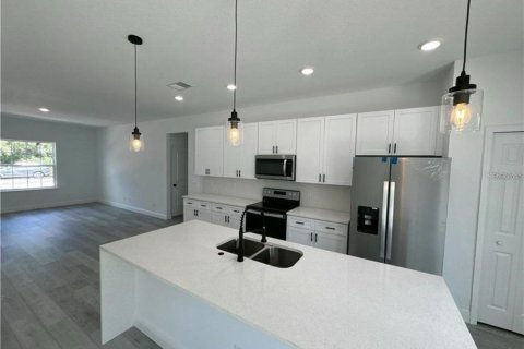 House in Citrus Springs, Florida 4 bedrooms, 164.81 sq.m. № 1884036 - photo 11
