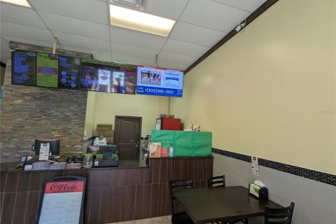 Propiedad comercial en venta en Clermont, Florida, 6010.22 m2 № 2108981 - foto 11
