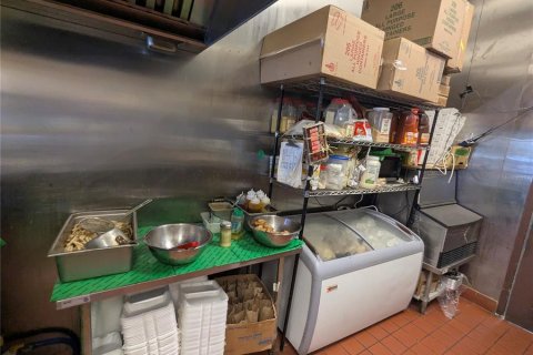 Propiedad comercial en venta en Clermont, Florida, 6010.22 m2 № 2108981 - foto 6
