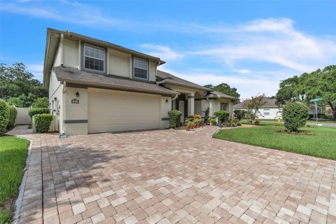 House in Winter Park, Florida 4 bedrooms, 264.4 sq.m. № 1817299 - photo 4