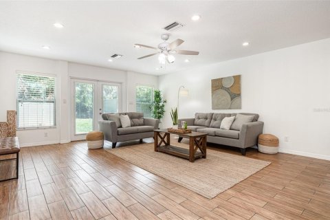 Casa en venta en Sarasota, Florida, 3 dormitorios, 131.18 m2 № 1749251 - foto 4