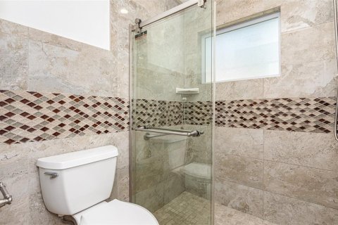Casa en venta en Sarasota, Florida, 3 dormitorios, 131.18 m2 № 1749251 - foto 17