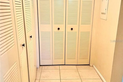 Copropriété à louer à Palm Coast, Floride: 2 chambres, 93.46 m2 № 2237622 - photo 13