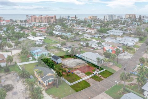 Terreno en venta en Madeira Beach, Florida № 1912985 - foto 20