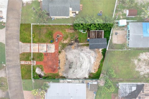 Terreno en venta en Madeira Beach, Florida № 1912985 - foto 15