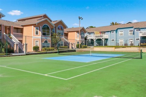Condo in Kissimmee, Florida, 3 bedrooms  № 2376630 - photo 23