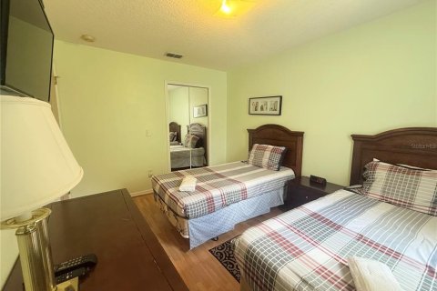 Condo in Kissimmee, Florida, 3 bedrooms  № 2376630 - photo 18