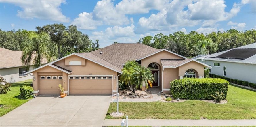 Casa en Trinity, Florida 3 dormitorios, 222.41 m2 № 1914714