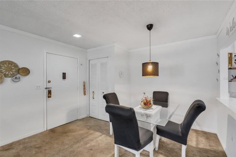 Condominio en alquiler en Orlando, Florida, 1 dormitorio, 60.85 m2 № 1816750 - foto 6