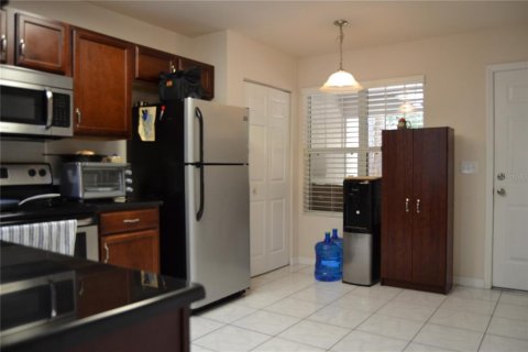 Touwnhouse à louer à Gainesville, Floride: 2 chambres, 104.05 m2 № 2104327 - photo 6