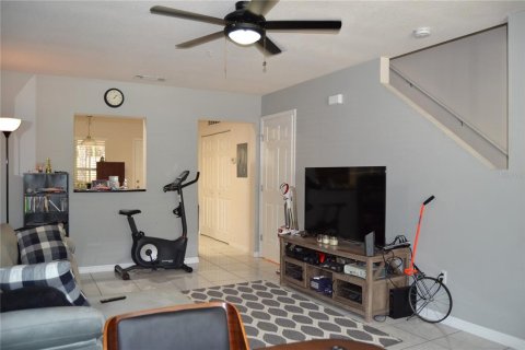 Touwnhouse à louer à Gainesville, Floride: 2 chambres, 104.05 m2 № 2104327 - photo 3