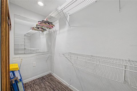 Condo in Clearwater, Florida, 2 bedrooms  № 2211335 - photo 24