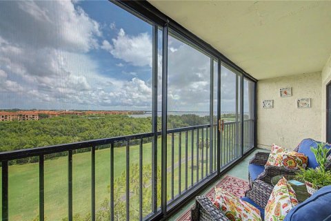 Condo in Clearwater, Florida, 2 bedrooms  № 2211335 - photo 29