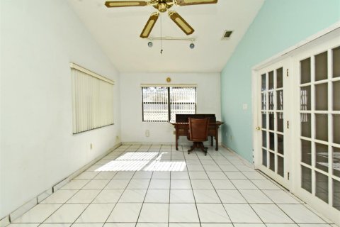 Villa ou maison à vendre à Casselberry, Floride: 3 chambres, 158.21 m2 № 1533089 - photo 16