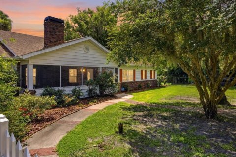 Casa en venta en Leesburg, Florida, 3 dormitorios, 256.87 m2 № 2117949 - foto 4