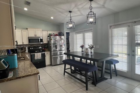 Casa en venta en Port St. Lucie, Florida, 3 dormitorios, 138.52 m2 № 1979386 - foto 6