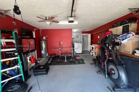 Casa en venta en Port St. Lucie, Florida, 3 dormitorios, 138.52 m2 № 1979386 - foto 18