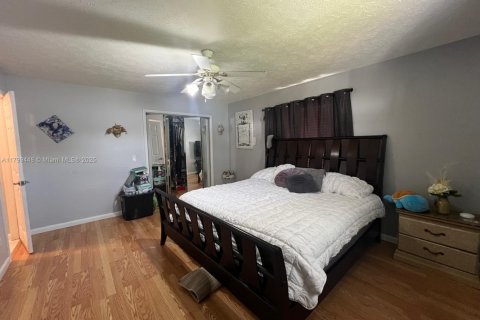 Casa en venta en Port St. Lucie, Florida, 3 dormitorios, 138.52 m2 № 1979386 - foto 8