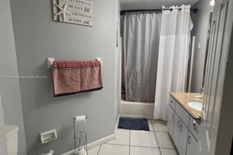 Casa en venta en Port St. Lucie, Florida, 3 dormitorios, 138.52 m2 № 1979386 - foto 9